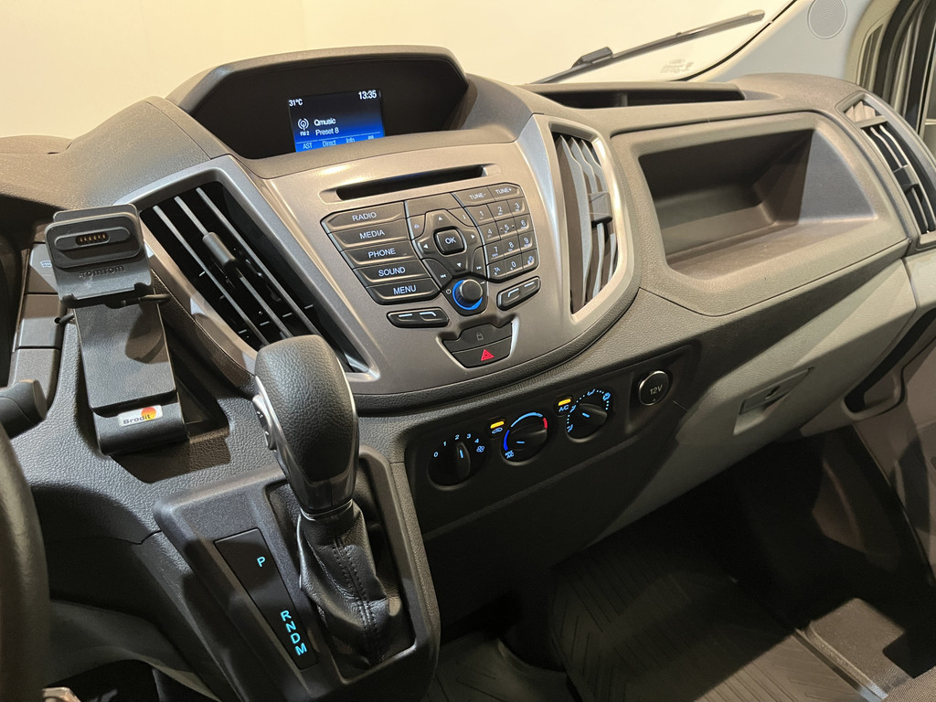 Ford Transit 350 2.0 TDCI L2H2 Trend 130 PK Automaat Servicebus / Sortimo Inrichting / Euro 6 / Airco / Cruise Control / Camera / 3-Zits / 83.500 KM !! 7