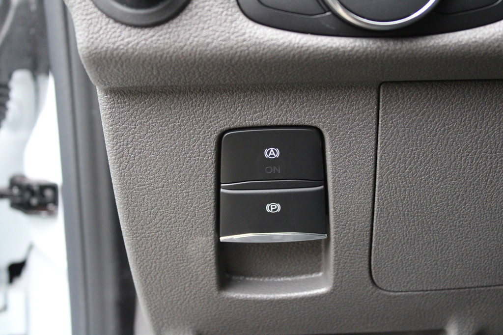 Ford Transit 350 2.0 TDCI L2H2 Trend 130pk Trend - Facelift - Xenon - Carplay - Android - Camera - Airbag Passagier - Rijklaar 16