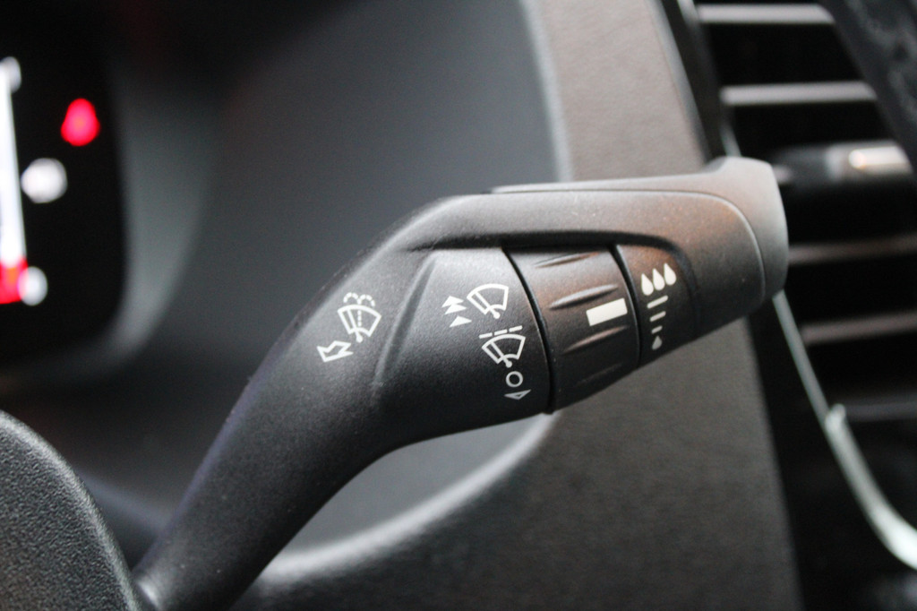 Ford Transit 350 2.0 TDCI L2H2 Trend 130pk Trend - Facelift - Xenon - Carplay - Android - Camera - Airbag Passagier - Rijklaar 21