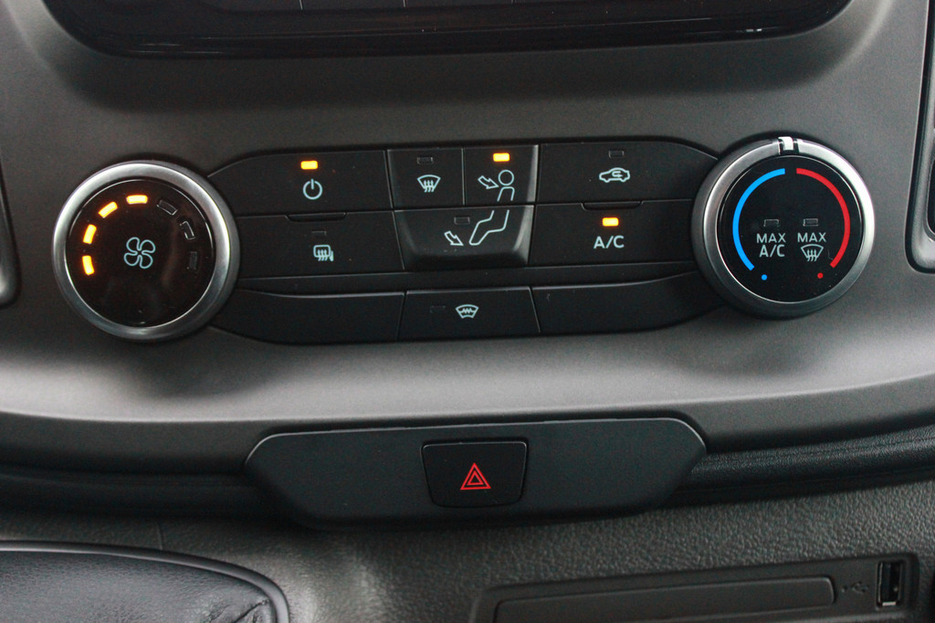 Ford Transit 350 2.0 TDCI L2H2 Trend 130pk Trend - Navigatie - Blind Spot - Adaptive cruise - Camera - Trekhaak - Rijklaar 9