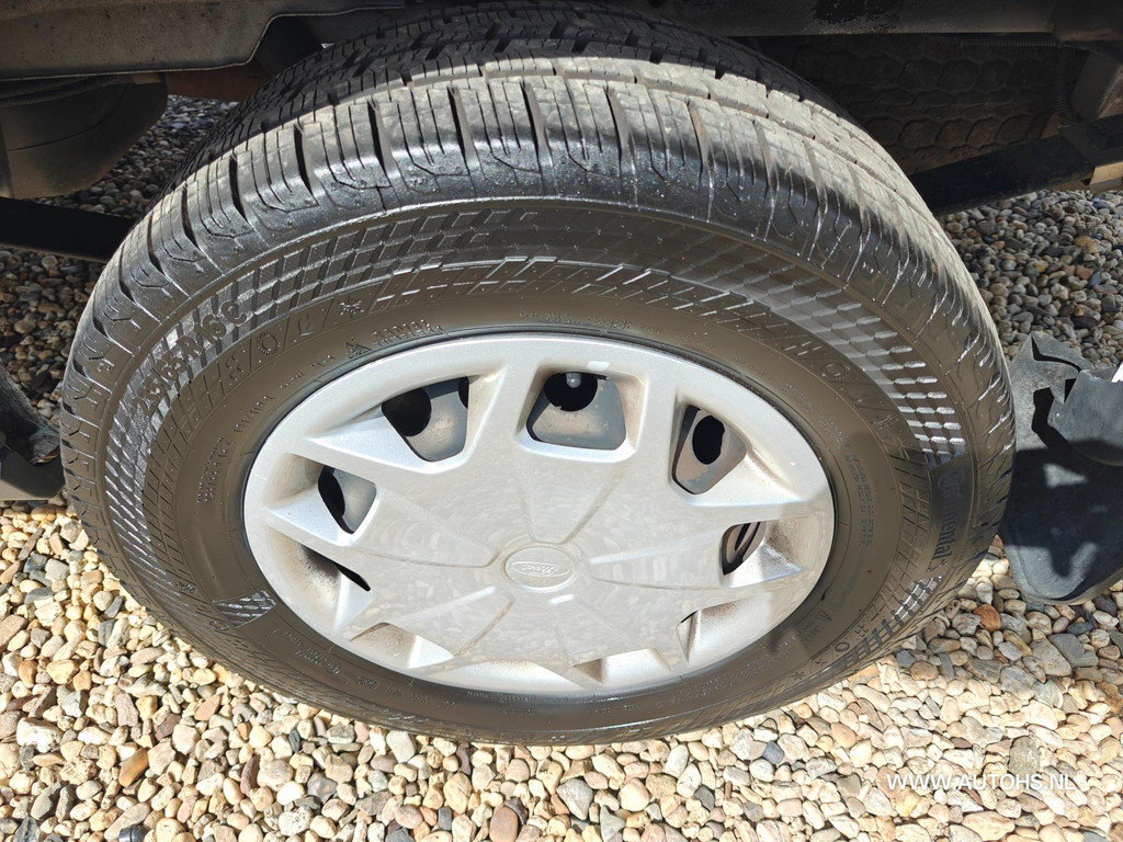 Ford Transit 350 2.0 TDCI L2H2 Trend , 1e Eig , Ex overheid , Euro 6 , Airco, Camera , cruise , in pracht staat. 19