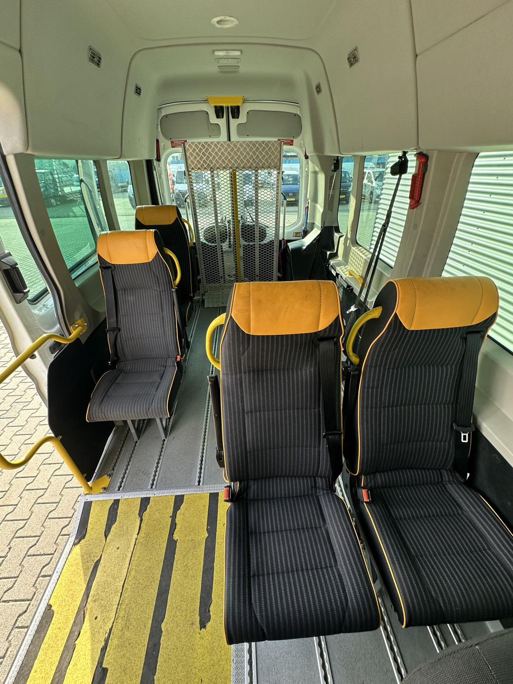 Ford Transit 350 2.0 TDCI L2H2 Trend Personenbus/rolstoelbus 7