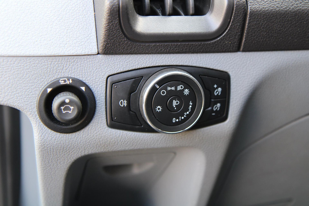 Ford Transit 350 2.0 TDCI L3H1 DC 6 pers / Pick UP / Open laadbak / Voorruit verwarming 12