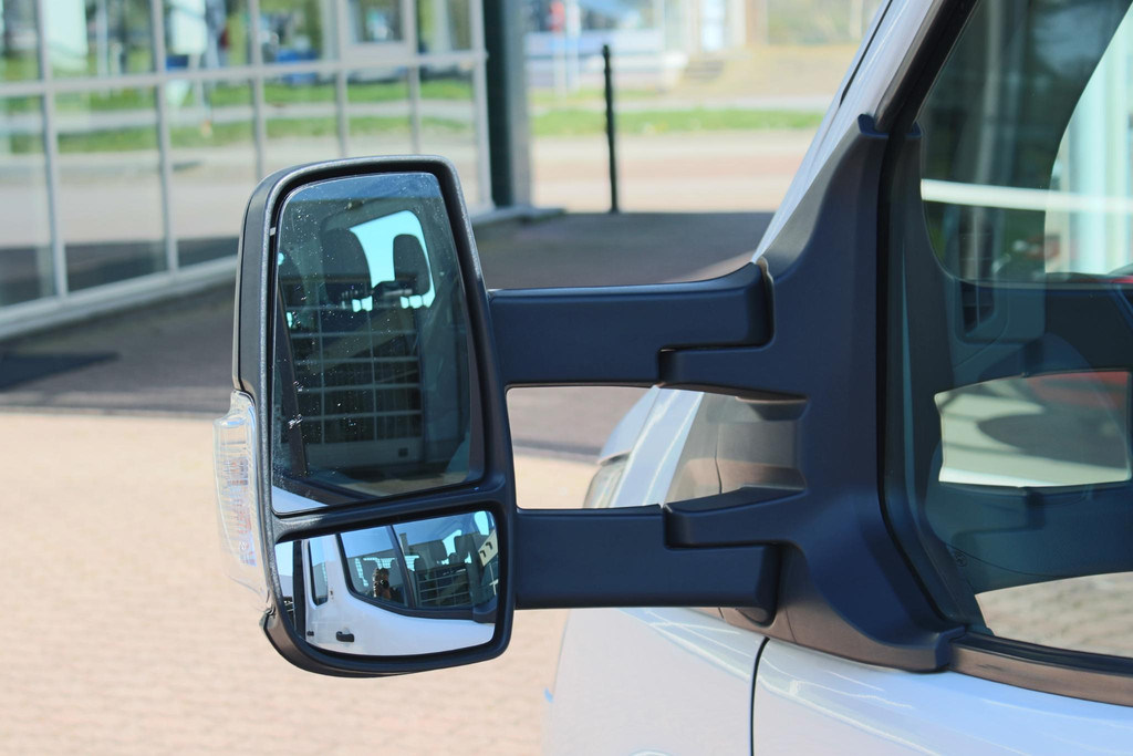 Ford Transit 350 2.0 TDCI L3H1 DC Trend RWD 13