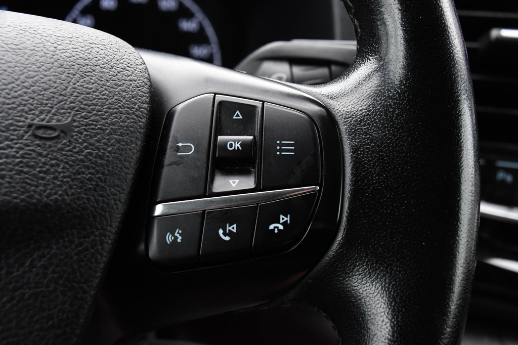 Ford Transit 350 2.0 TDCI L3H2 Black Edition Camera, Cruise, Carplay, 185pk, Xenon, Multimedia, Automaat, Trekhaak, Sensoren, Uniek! 21