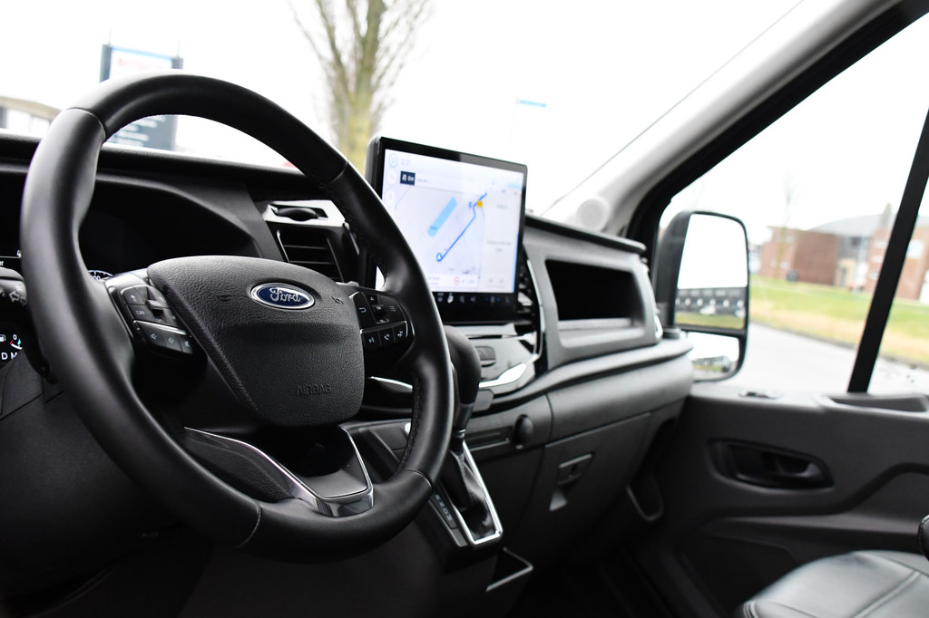 Ford Transit 350 2.0 TDCI L3H2 Black Edition GEEN BTW! 360 Camera, Adaptieve Cruise, Automaat, Sensoren, Stoelverwarming, Trekhaak, Uniek! 12