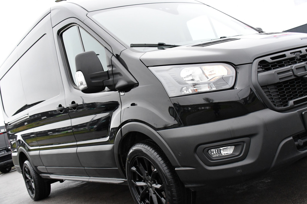 Ford Transit 350 2.0 TDCI L3H2 Black Edition GEEN BTW! 360 Camera, Adaptieve Cruise, Automaat, Sensoren, Stoelverwarming, Trekhaak, Uniek! 17