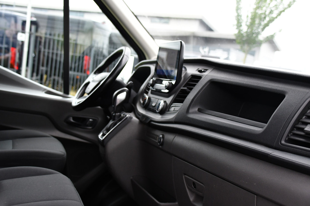Ford Transit 350 2.0 TDCI L3H2 Raptor Edition Camera, Cruise, Carplay, 130pk, Automaat, Trekhaak, Multimedia, 18