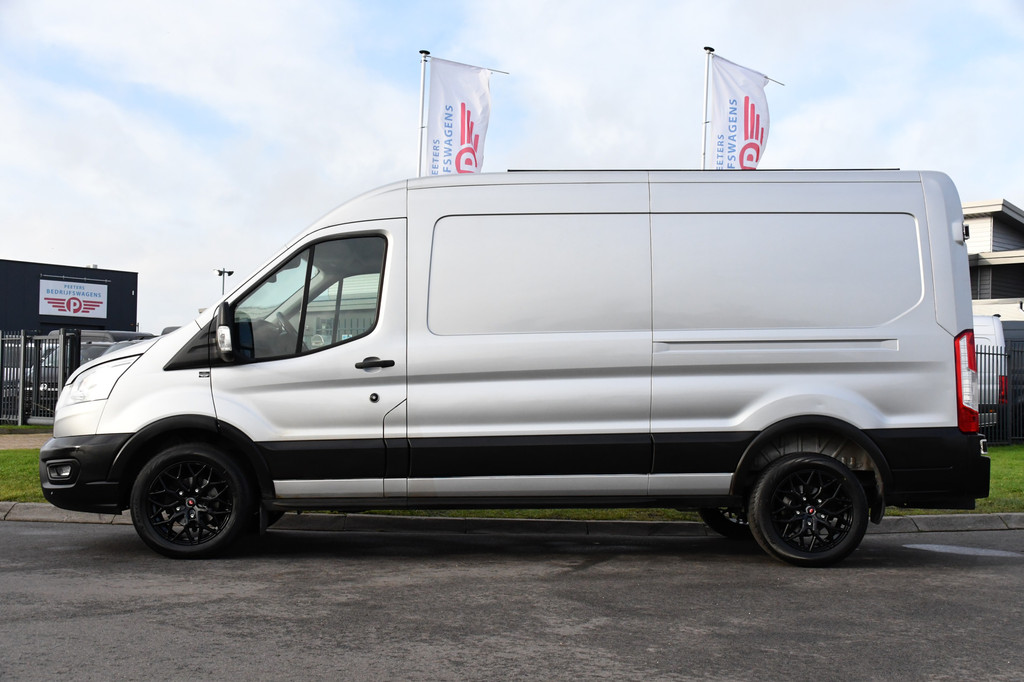 Ford Transit 350 2.0 TDCI L3H2 Raptor Edition Camera, Cruise, Carplay, 170pk, Trekhaak, Multimedia, Sensoren, Uniek! 9