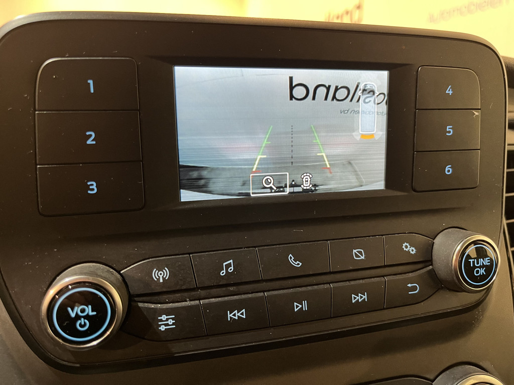 Ford Transit 350 2.0 TDCI L3H2 Trend 130 PK DC Dubbel Cabine / Euro 6 / Airco / Schuifdeur L + R / Cruise Control / Trekhaak / Camera 11