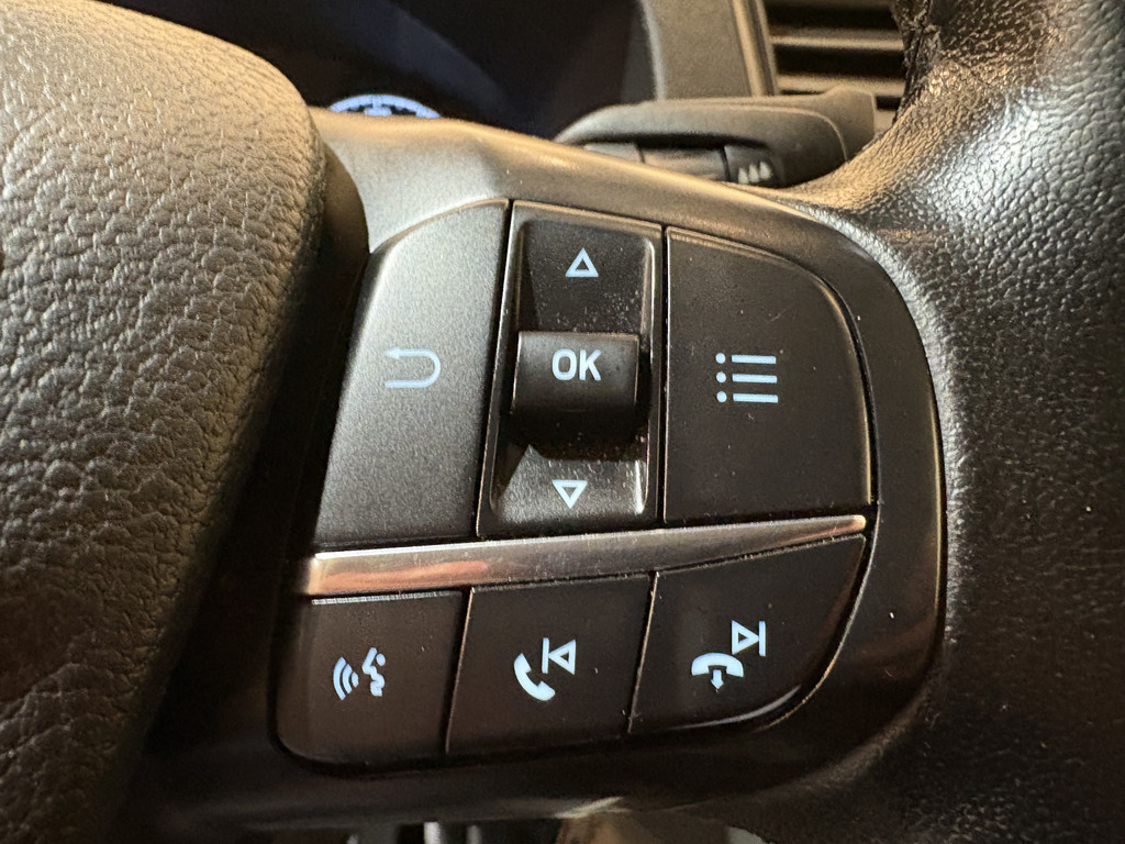 Ford Transit 350 2.0 TDCI L3H2 Trend 130 PK / Euro 6 / Airco / Cruise Control / Trekhaak / PDC 12