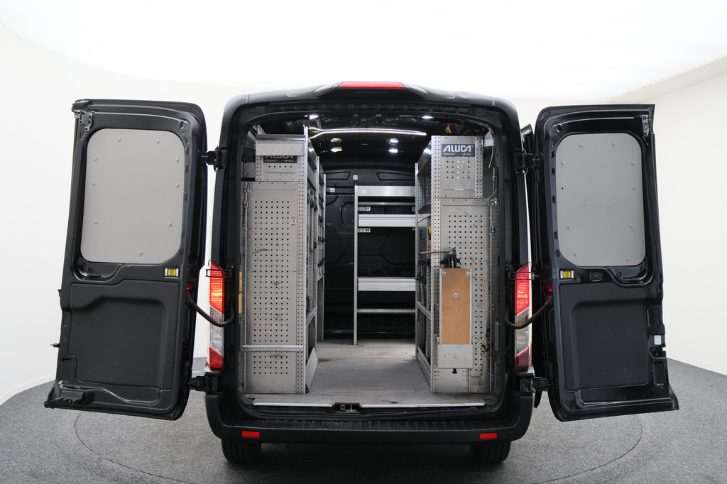 Ford Transit 350 2.0 TDCI L3H2 Trend Leer, 3-Zits, Camera, Cruise, Apple Carplay, Rijstrooksensor, PDC, DAB 12