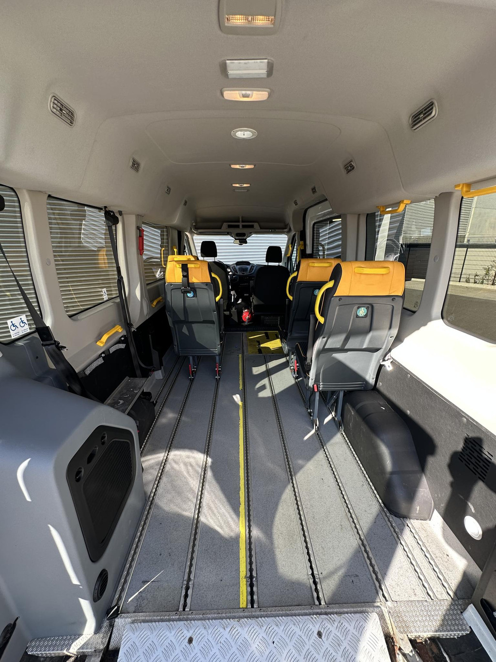 Ford Transit 350 2.0 TDCI L3H2 Trend PersonenbusRolstoelbus 10