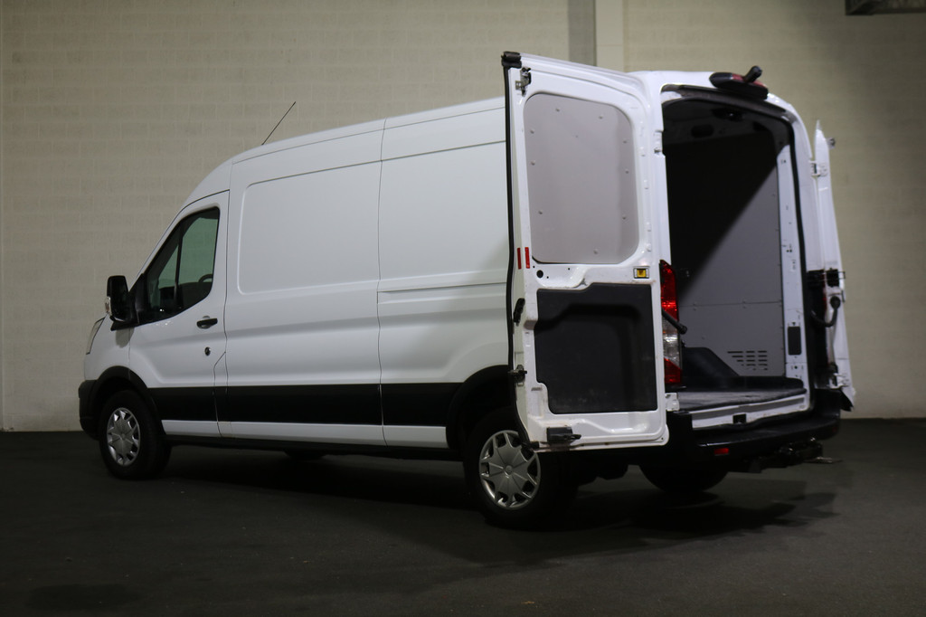 Ford Transit 350 2.0 TDCI L3H2 Trend RWD 12