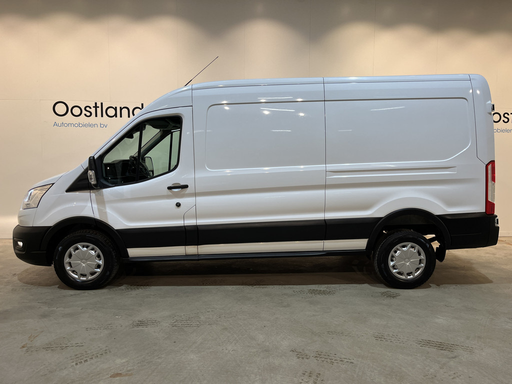 Ford Transit 350 2.0 TDCI L3H2 Trend RWD 170 PK Automaat / Euro 6 / Airco / Cruise Control Adap. / CarPlay / Camera / 220V. / Navigatie / Trekhaak 4
