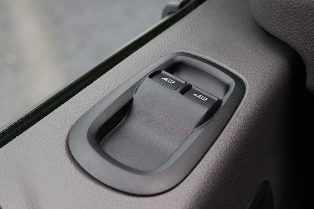 Ford Transit 350 2.0 TDCI L3H3 Trend 9