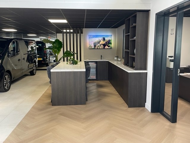 Ford Transit 350 2.0 TDCI L3H3 Trend Trekhaak 10