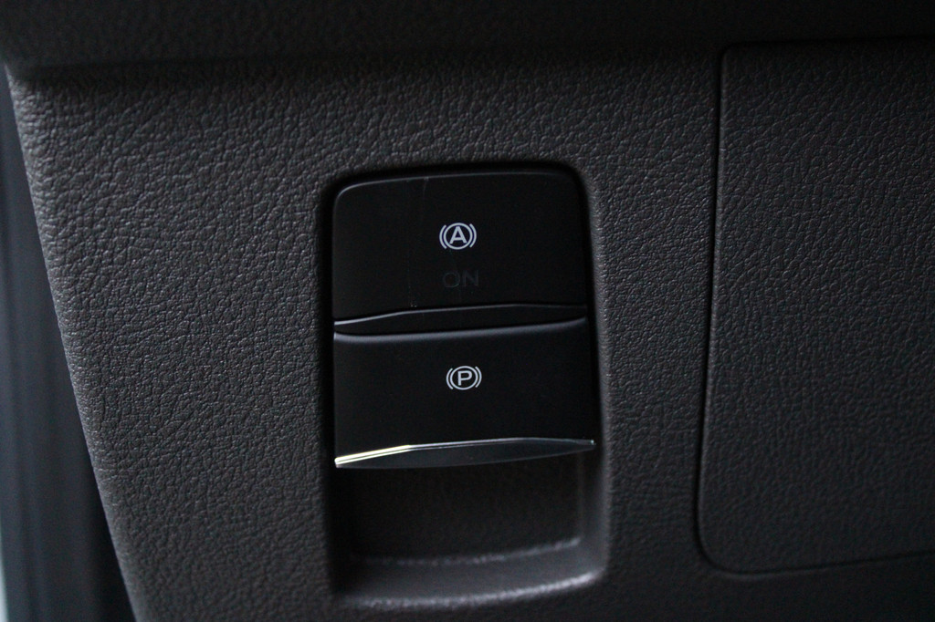 Ford Transit 350 2.0 TDCI L4H3 Trend 165pk RWD - Carplay - Android - Cruise - Camera - 270gr deuren - Rijklaar 17