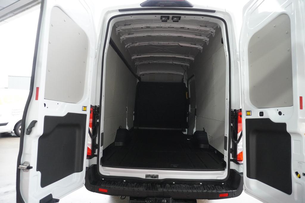 Ford Transit 350E 2.0 TDCI 130PK L4H3 Trend Nr. V207 | Airco | Cruise | Navi | Trekhaak 11