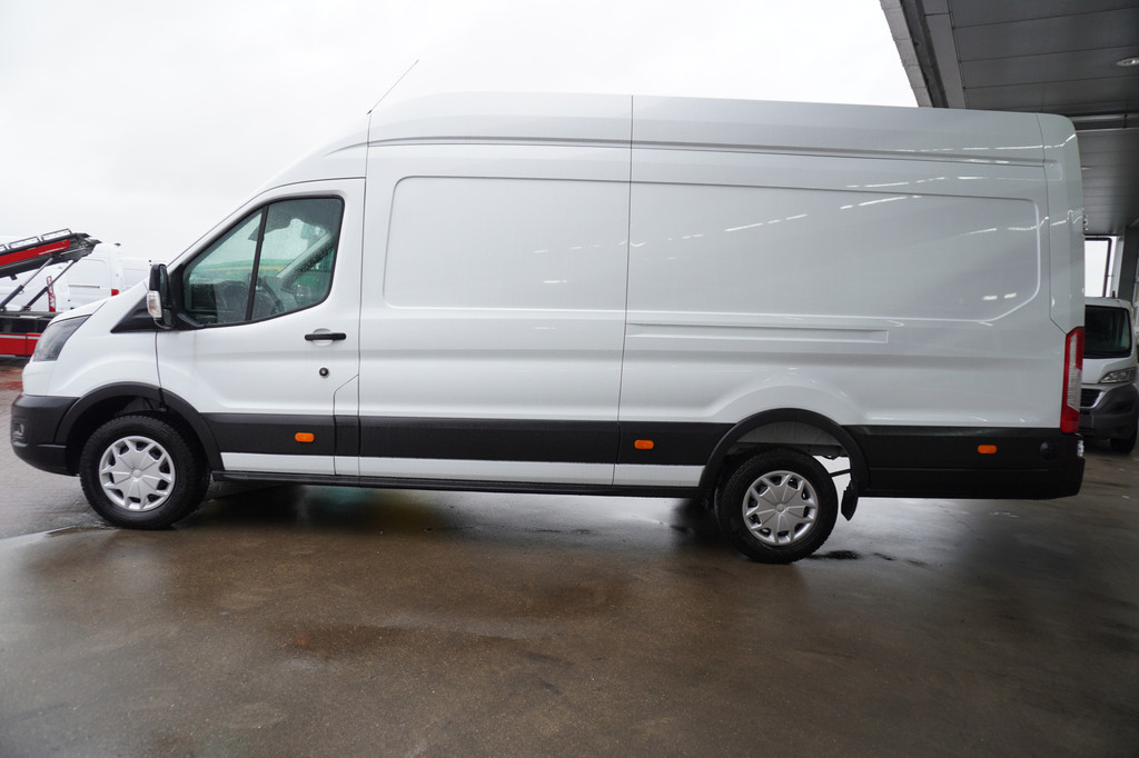 Ford Transit 350E 2.0 TDCI 130PK L4H3 Trend Nr. V207 | Airco | Cruise | Navi | Trekhaak 8