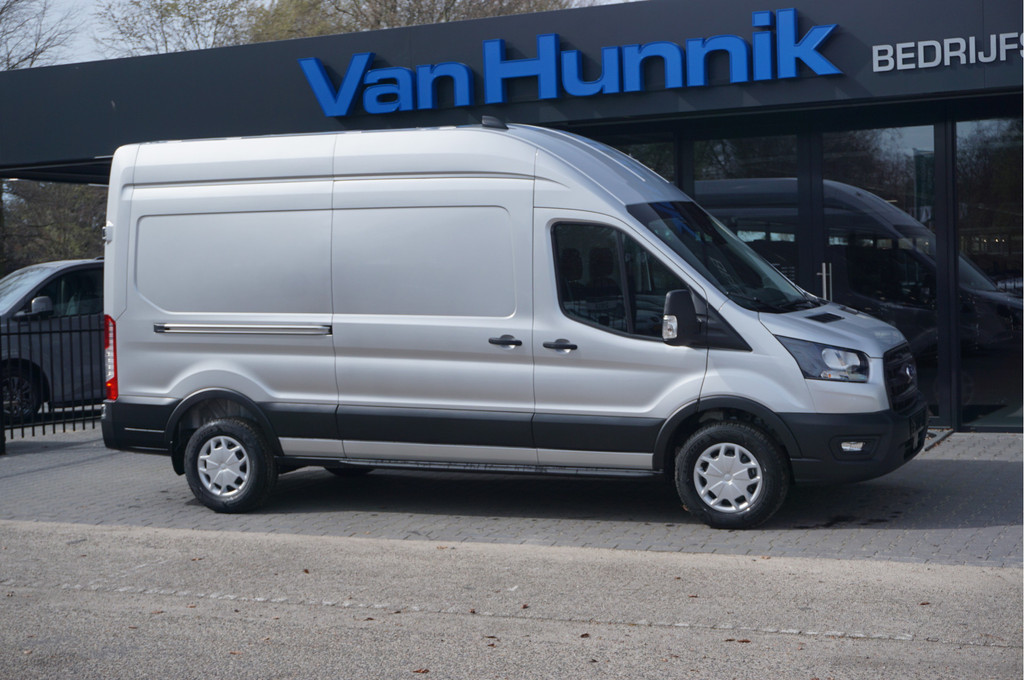 Ford Transit 350L 130PK L3H3 BPM VRIJ!! Airco, Cruise, Camera, Trekhaak!! NR. J305* 6
