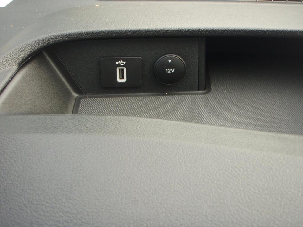 Ford Transit 350 L4H1 Trend RWD Bakwagen meubelbak bj 21 15