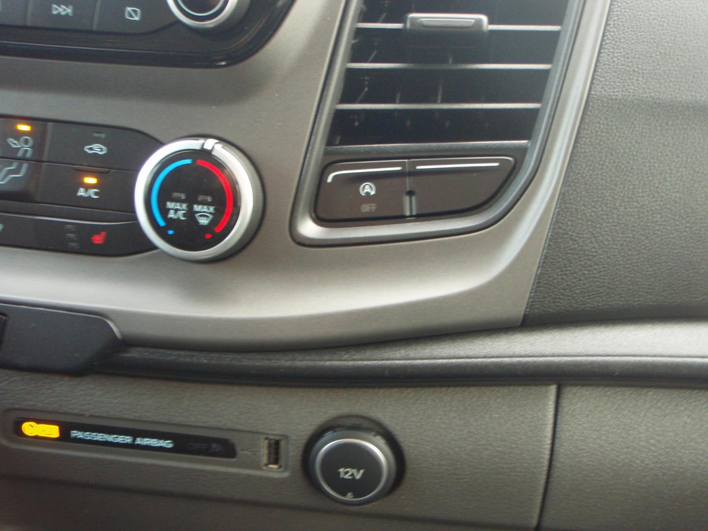 Ford Transit 350 L4H1 Trend RWD Bakwagen meubelbak bj 21 18