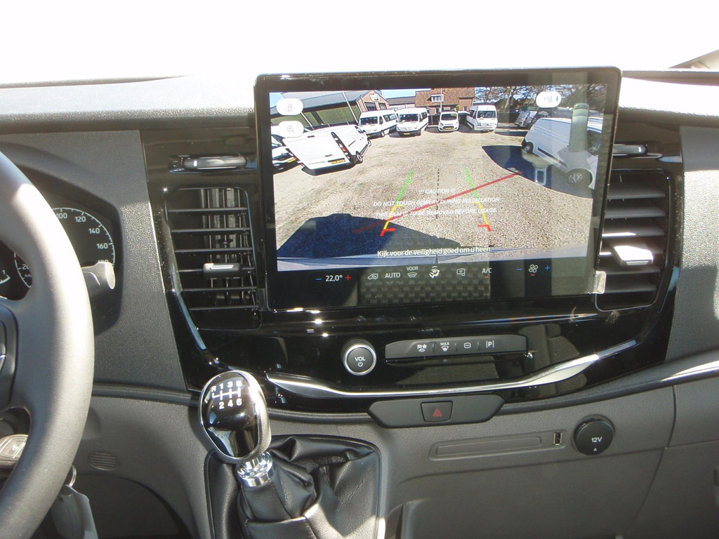Ford Transit 350L Dubbele Cabine 15 km 12 inch scherm Trend 19