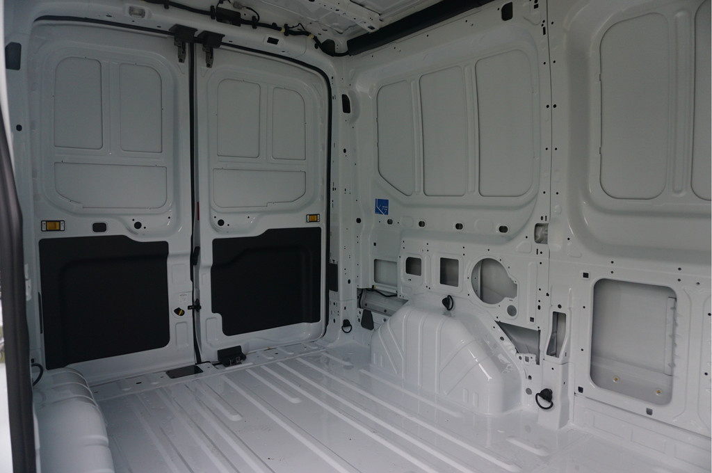 Ford Transit 350M 130PK L2H2 BPM VRIJ!! 12 Sync 4 Apple CP/Android A. Camera, Trekhaak!! NR. WV01* 8