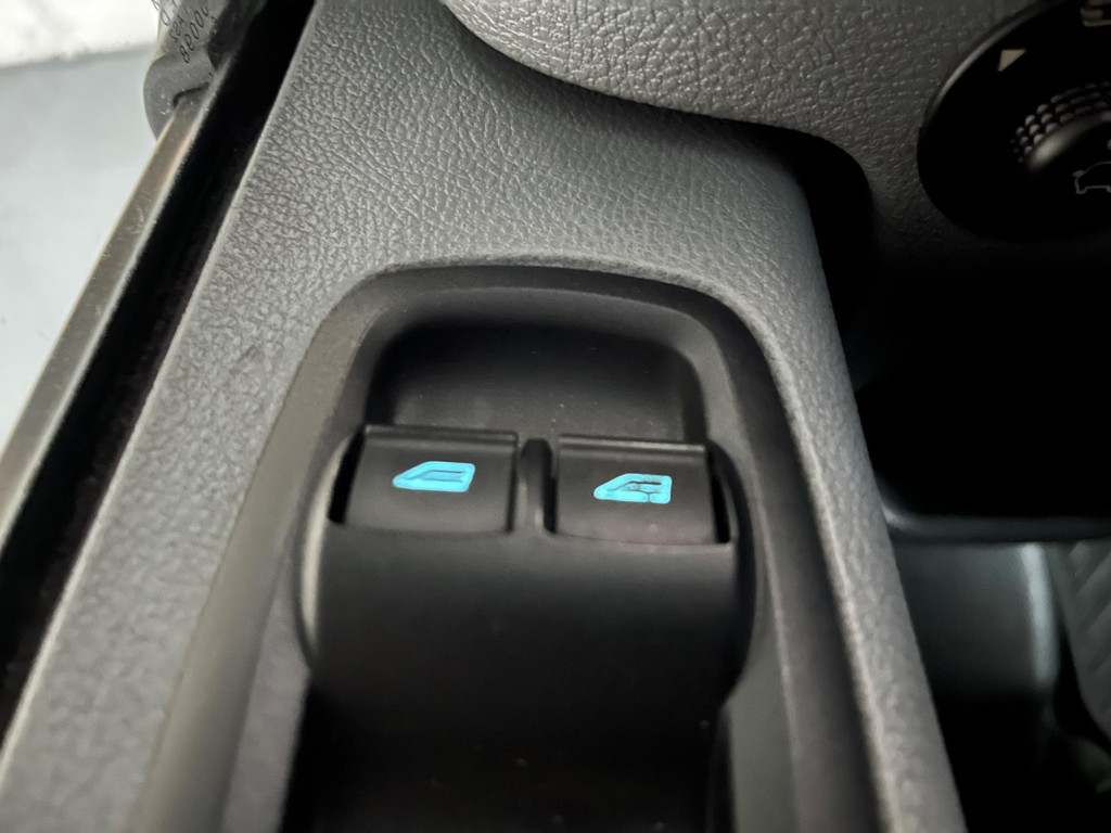 Ford Transit Servicewagen 350 2.0 TDCI euro6 L2H2 Trend 3Persoons Sortimo inrichting Airco Camera Grijs metallic RIJKLAARPRIJS! 14