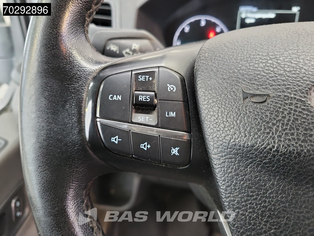 Ford Transit 130pk Automaat L3H2 Airco Cruise Parkeersensoren SYNC-display Euro6 L3 12m3 Airco Cruise control 16