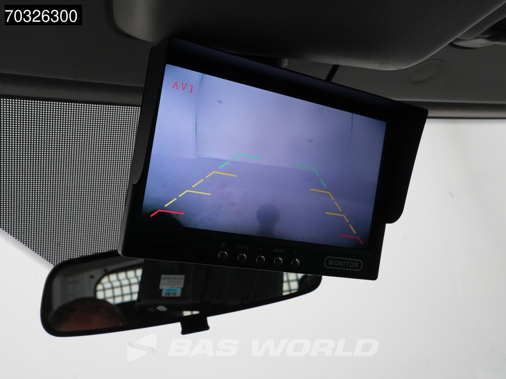 Ford Transit 130pk Dubbel Cabine Open Laadbak Trekhaak Navi Airco Cruise Camera Euro6 DC Doka Prische Pickup Open Box Airco Trekhaak Cruise control 19