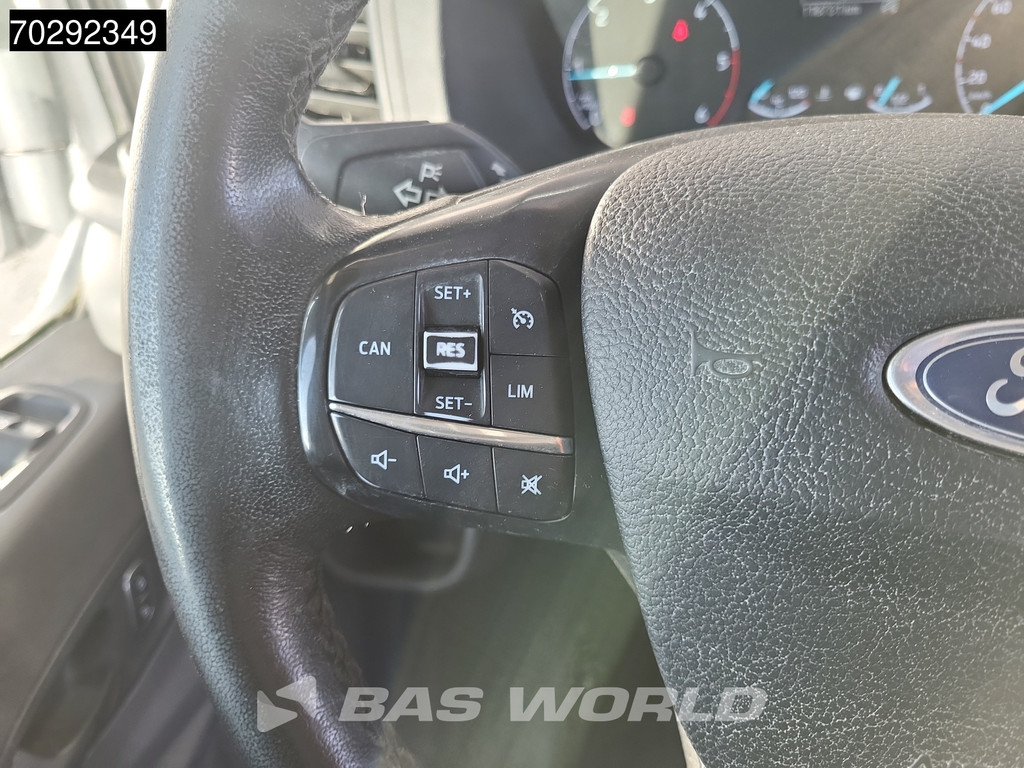 Ford Transit 130pk Dubbellucht L4H3 Trekhaak Airco Cruise Parkeersensoren Euro6 L4 15m3 Airco Trekhaak Cruise control 18