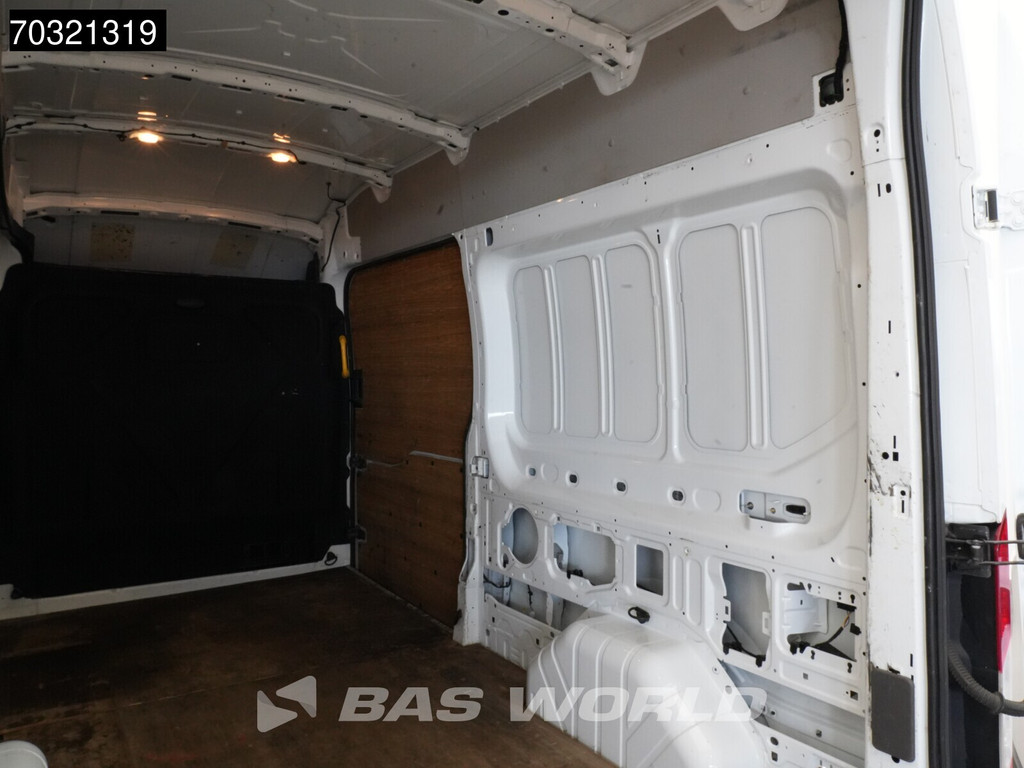 Ford Transit 130pk Hoog Dak L3H3 Navi Airco Cruise Imperiaal Parkeersensoren SYNC4 Display Euro6 L3 Airco Cruise control 12