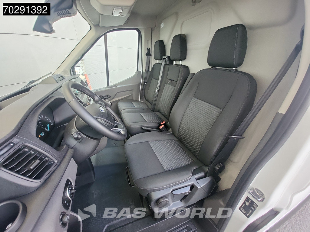 Ford Transit 130pk L2H2 Nieuw! Airco Cruise Parkeersensoren Trend L2 10m3 Airco Cruise control 11