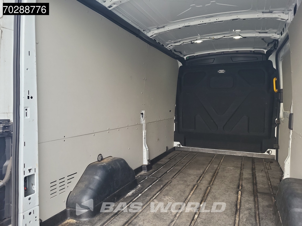 Ford Transit 130pk L3H2 Trekhaak Airco Cruise Parkeersensoren Euro6 L3 12m3 Airco Trekhaak Cruise control 8