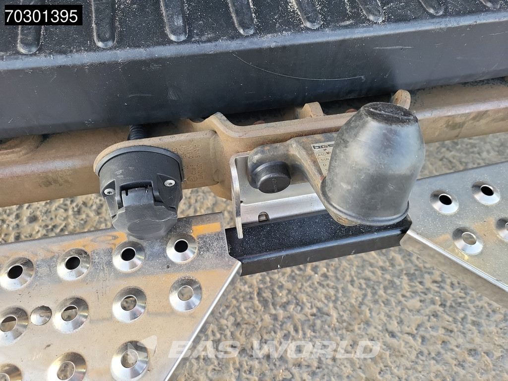 Ford Transit 130pk L3H2 Trekhaak Airco Cruise Parkeersensoren v+a APK 04-2026 Euro6 L3 Airco Trekhaak Cruise control 9