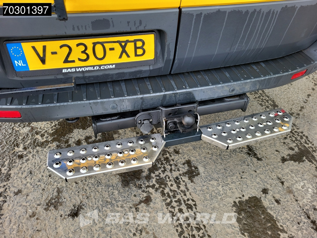 Ford Transit 130pk L3H2 Trekhaak Airco Cruise Parkeersensoren v+a Imperiaal APK 04-2026 Euro6 L2 Airco Trekhaak Cruise control 10