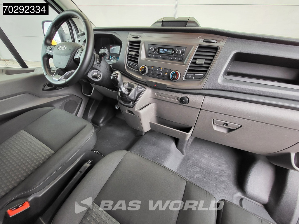 Ford Transit 130pk Laadklep Bakwagen Airco Cruise Euro6 Meubelbak Koffer 19m3 Airco Cruise control 10