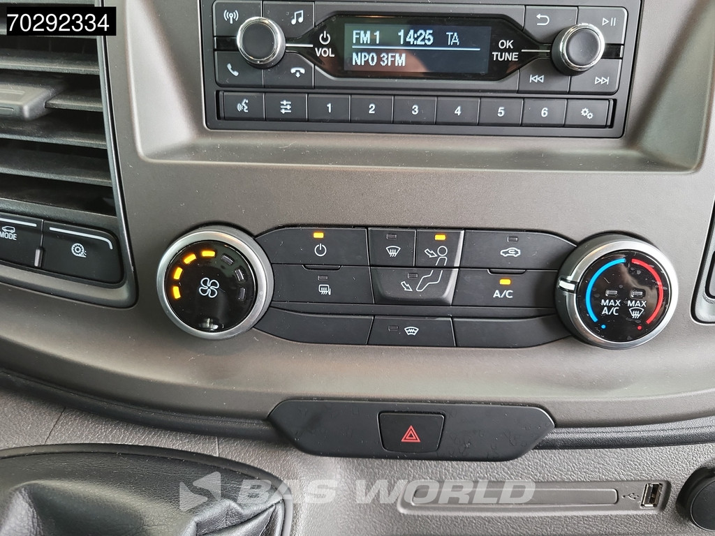 Ford Transit 130pk Laadklep Bakwagen Airco Cruise Euro6 Meubelbak Koffer 19m3 Airco Cruise control 15