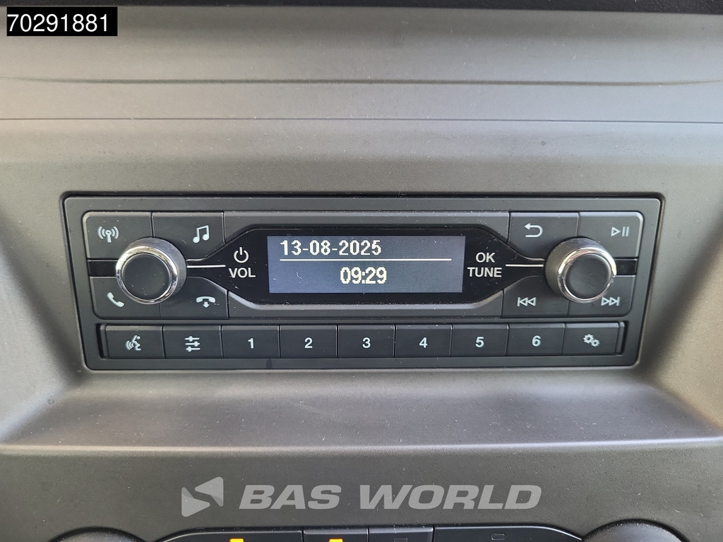 Ford Transit 130pk Laadklep Bakwagen Airco Cruise Euro6 Meubelbak Koffer 19m3 Airco Cruise control 16