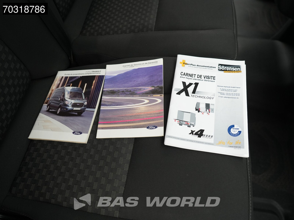 Ford Transit 130pk Laadklep Bakwagen Airco Cruise Euro6 Meubelbak Koffer Airco Cruise control 21