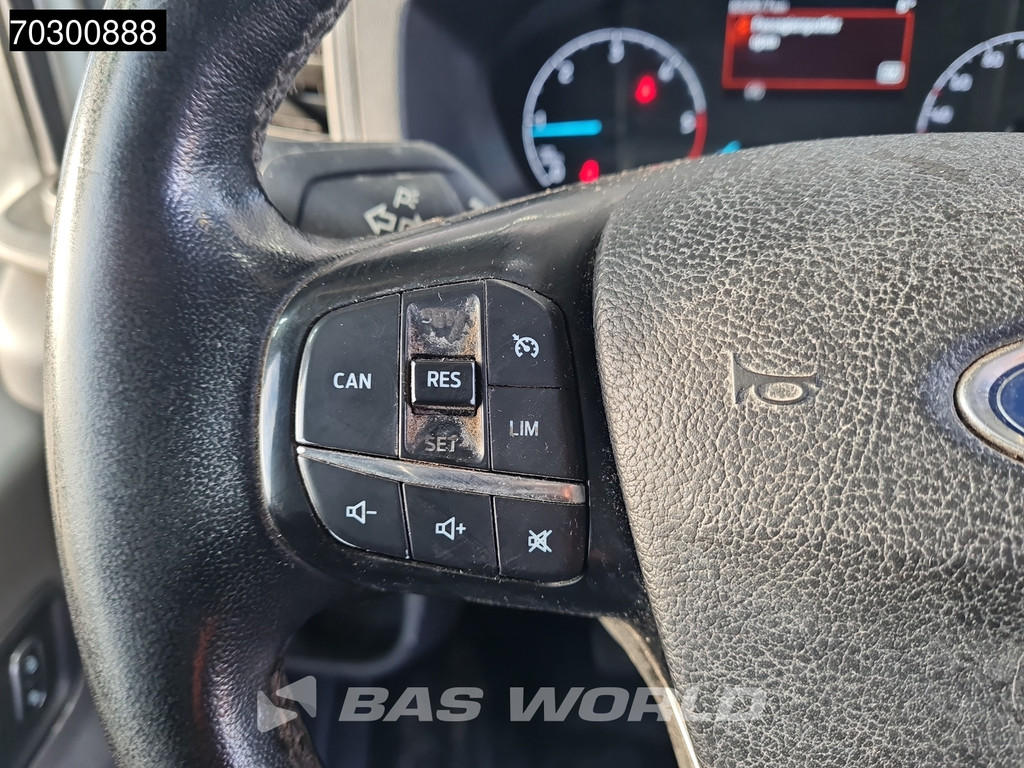 Ford Transit 130pk Laadklep Dubbellucht Bakwagen Airco Cruise Euro6 Meubelbak Koffer Airco Cruise control 17