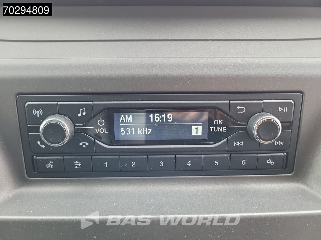 Ford Transit 130pk Laadklep Zijdeur Bakwagen Airco Cruise Camera Euro6 Koffer Meubelbak 21m3 Airco Cruise control 17