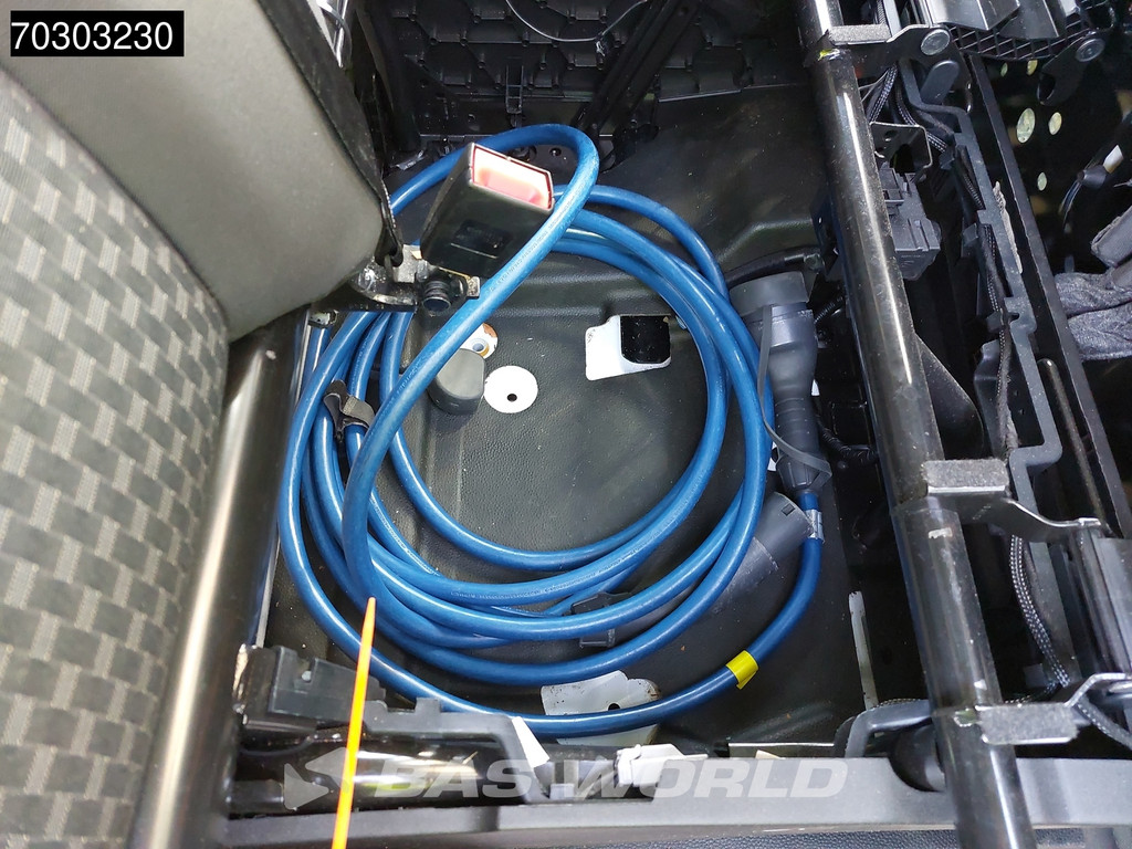 Ford Transit 184pk 390 Elektrisch 75kWh 334km WLTP BEV Snelladen L2H2 Navi Airco Cruise Camera Parkeersensoren v+a L2 Airco Cruise control 21