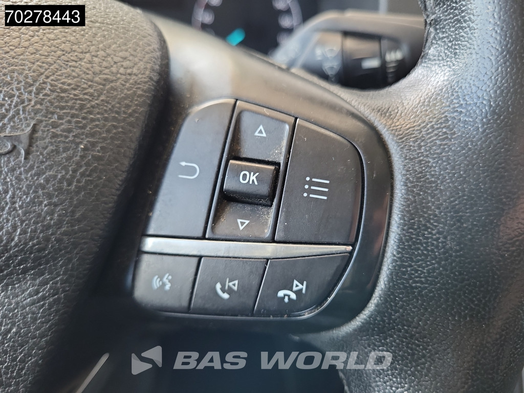 Ford Transit 185pk Automaat L3H2 Limited Edition Xenon Navi Airco Cruise 10 Scherm Camera Parkeersensoren L3 10m3 Airco Cruise control 19