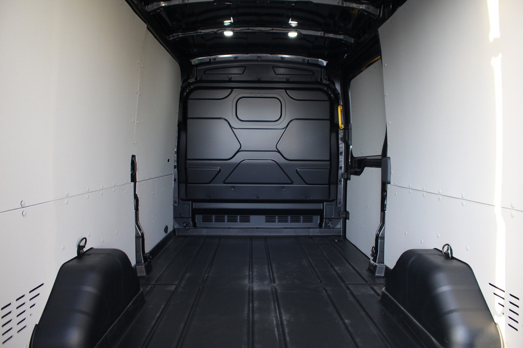 Ford Transit 350 2.0TDCI 130pk L3H2 Trend | Sync4 12 | Carplay/Android | Cruise | DAB | PDC | Lease 591,- p/m 9