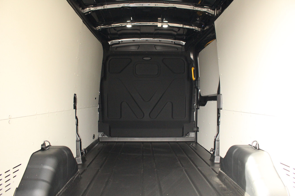 Ford Transit 350 2.0TDCI 165pk L3H2 Trend | Automaat | Cruise | 2800kg trekgewicht | Sync 4 13 | Camera | Carplay/Android | Lease 645,- p/m 9