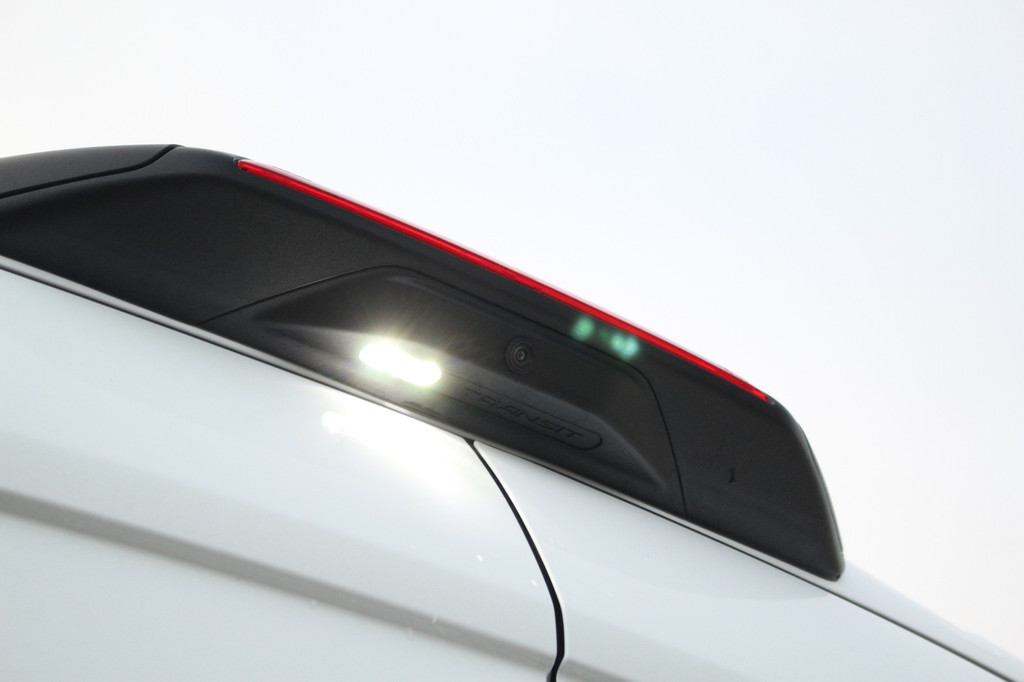 Ford Transit 350 2.0TDCI 165pk L3H2 Trend RWD | Automaat | 3500kg trekgewicht | Standkachel | Camera | Cruise | Lease 645,- p/m 10