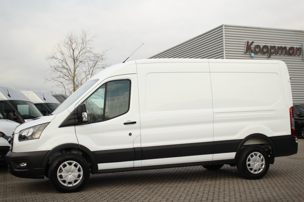 Ford Transit 350 2.0TDCI 165pk L3H2 Trend RWD | Automaat | 3500kg trekgewicht | Standkachel | Camera | Cruise | Lease 645,- p/m 12